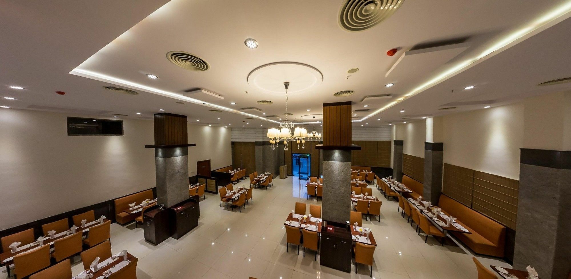 Hotel Saptagiri Hyderabad Exteriör bild